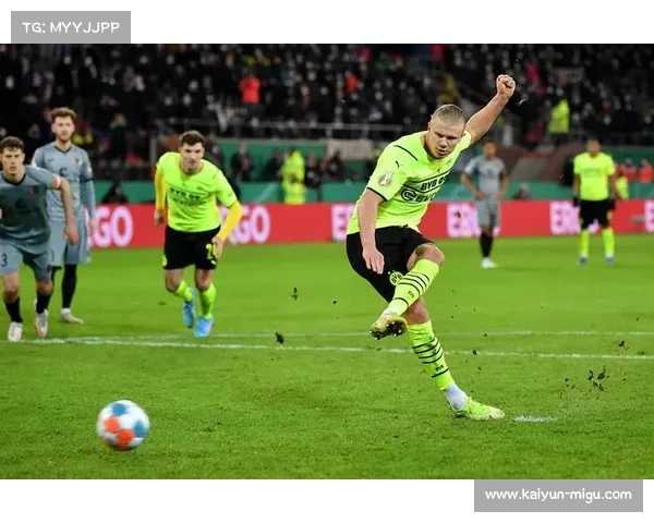 圣保利主场气势如虹，补时阶段获得宝贵点球